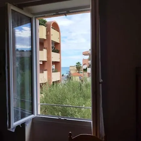 Veronique Apartment *